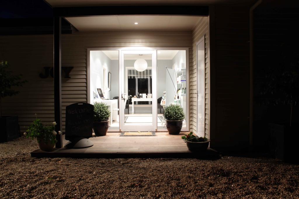 Revive On Oakview Boutique Beauty And Accommodation Ashburton Eksteriør bilde